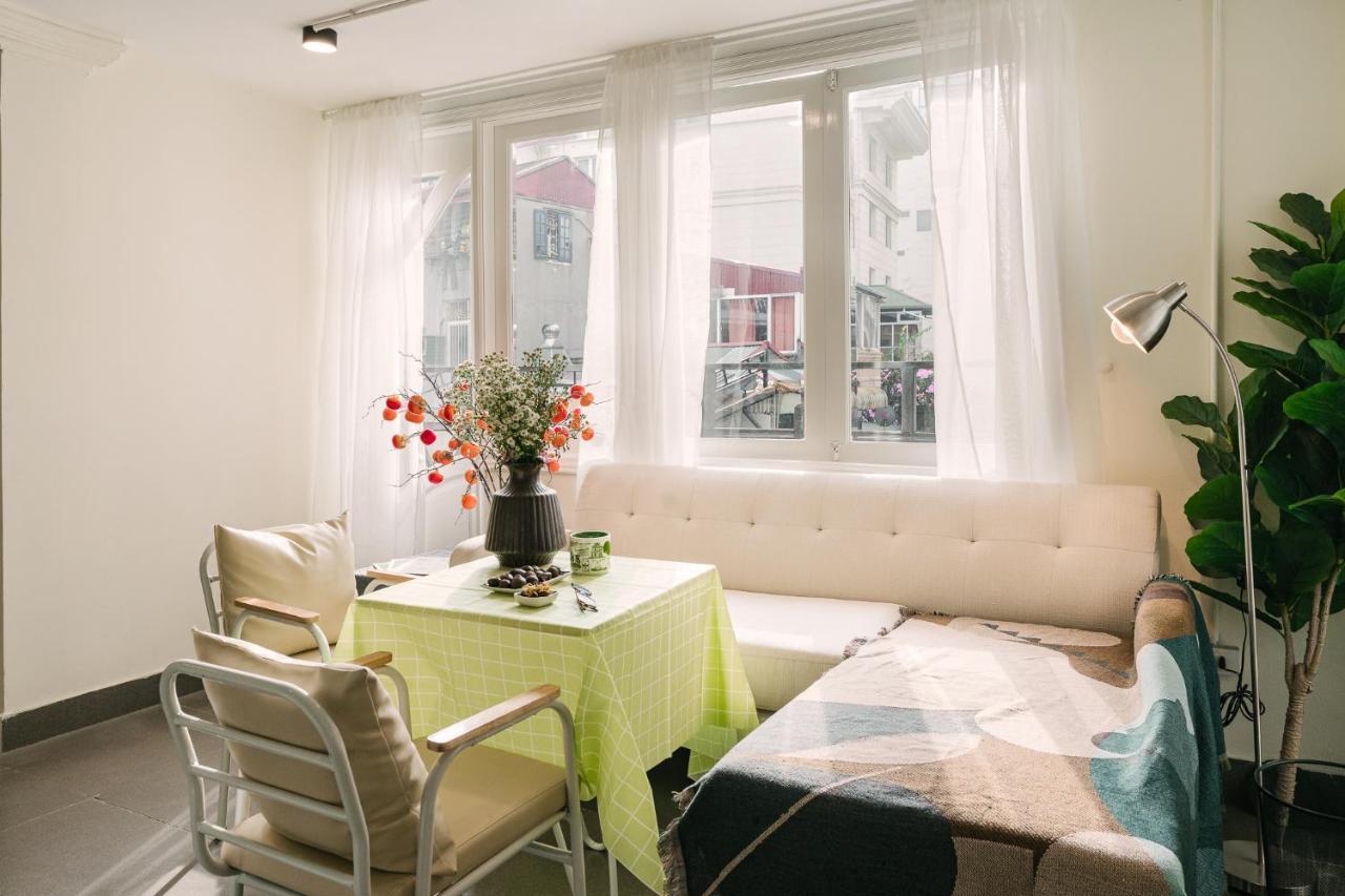 Delapong Homestay - 50M To Hoan Kiem Lake هانوي المظهر الخارجي الصورة