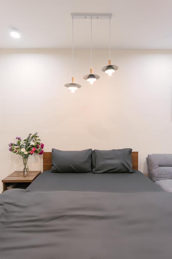 Delapong Homestay - 50M To Hoan Kiem Lake هانوي المظهر الخارجي الصورة